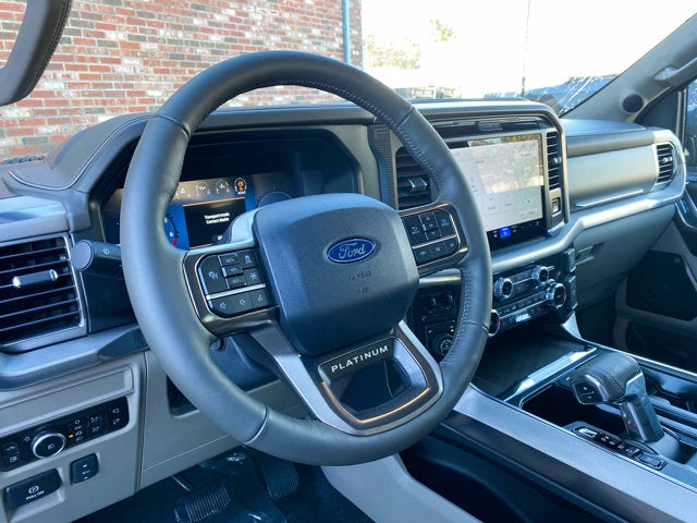 2025 Ford F-150 Platinum Hybrid