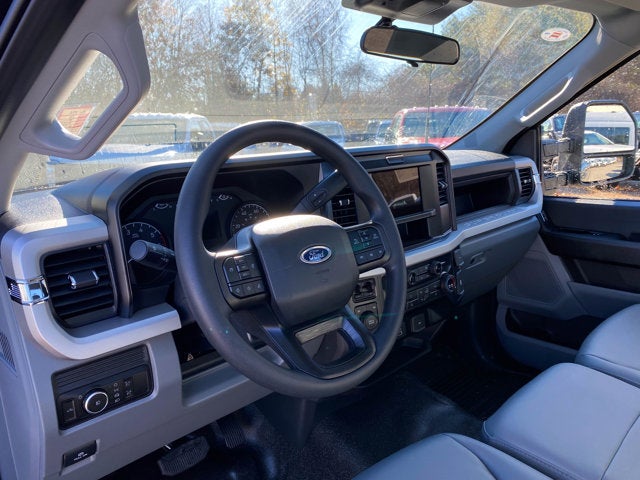 2026 Ford Super Duty F-350 XL Regular Cab 4x4