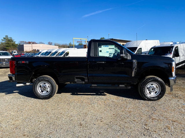 2026 Ford Super Duty F-350 XL Regular Cab 4x4