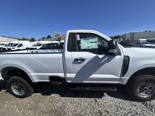 2026 Ford Super Duty F-350 XL Regular Cab 4x4