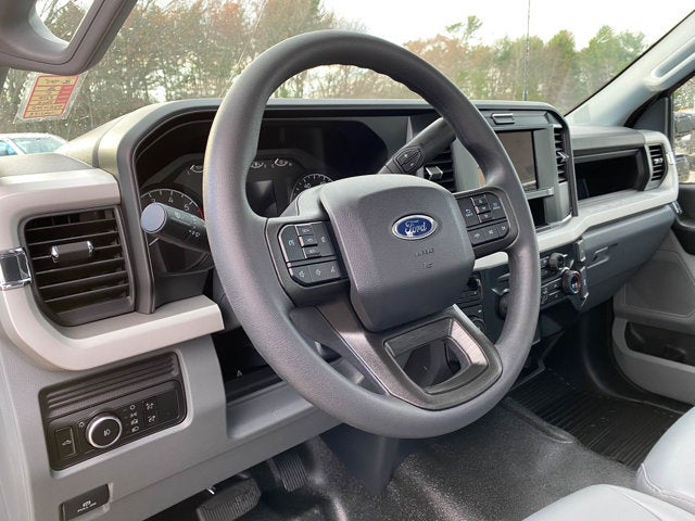 2026 Ford Super Duty F-350 XL Regular Cab 4x4