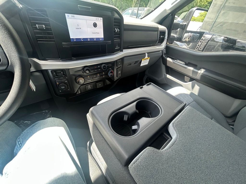 2025 Ford F-350 XLT