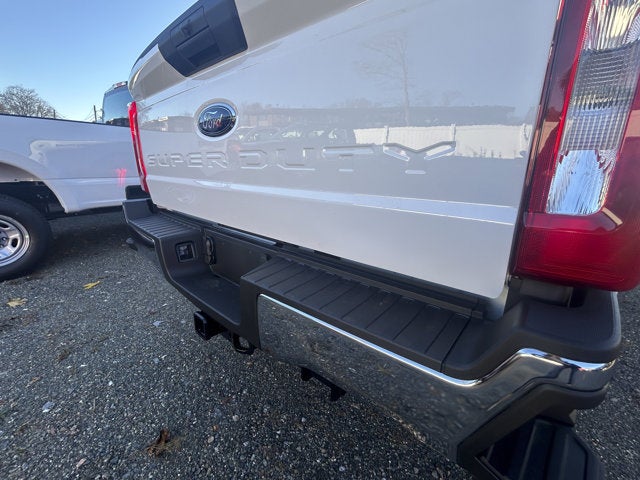 2026 Ford Super Duty F-350 XL Regular Cab 4x4