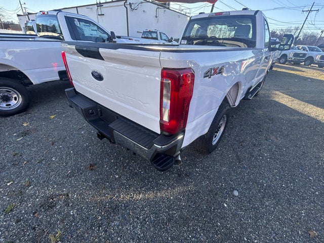 2026 Ford Super Duty F-350 XL Regular Cab 4x4
