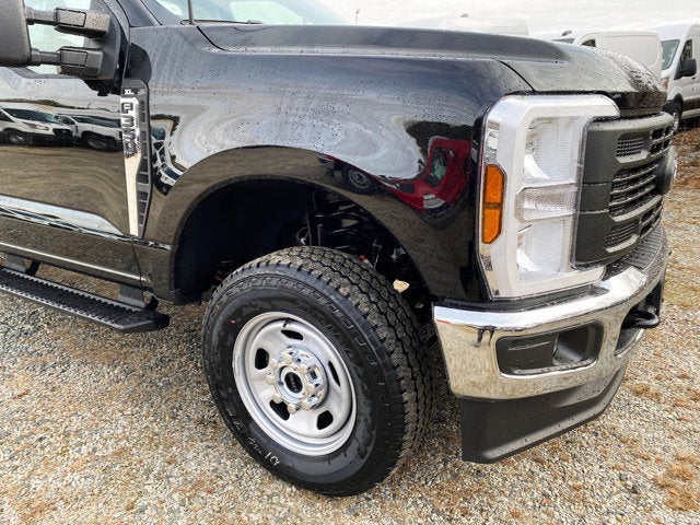 2026 Ford Super Duty F-350 XL Regular Cab 4x4