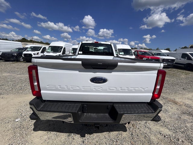 2026 Ford Super Duty F-350 XL Regular Cab 4x4