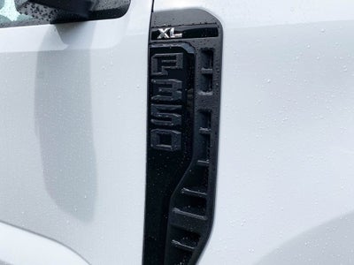 2027 Ford F-350 XL