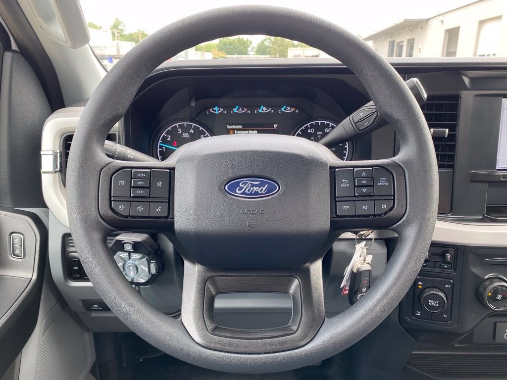 2027 Ford F-350 XL