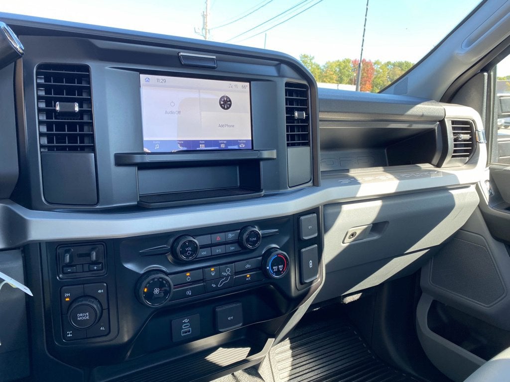 2027 Ford F-350 XL