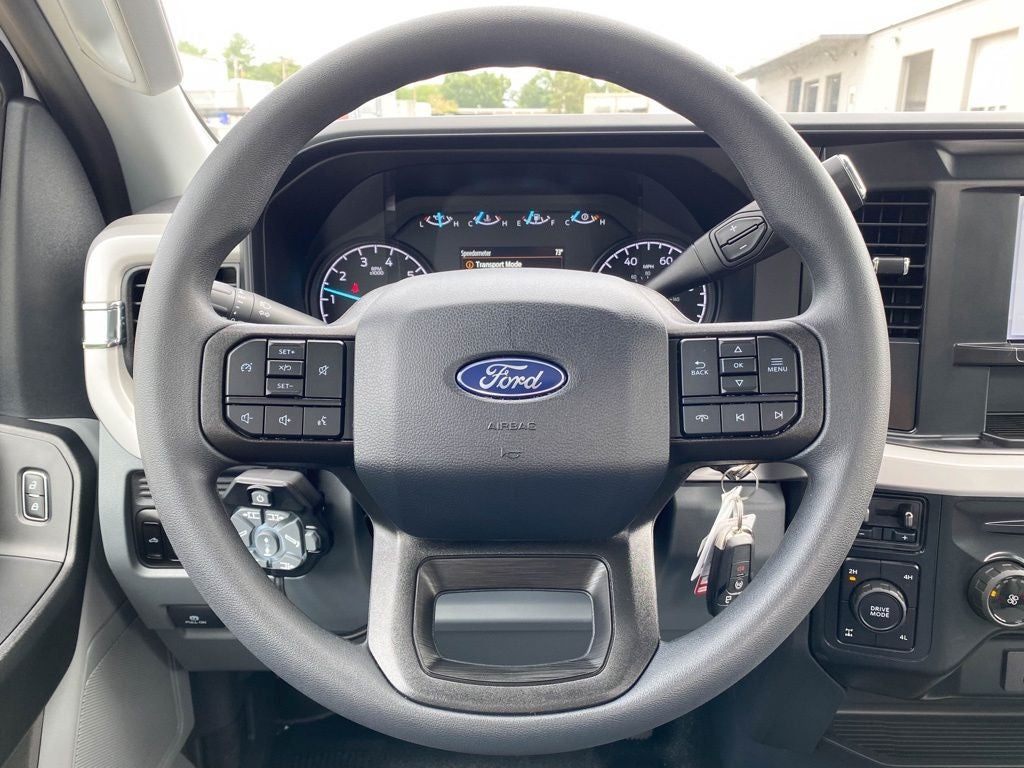 2027 Ford F-350 XL