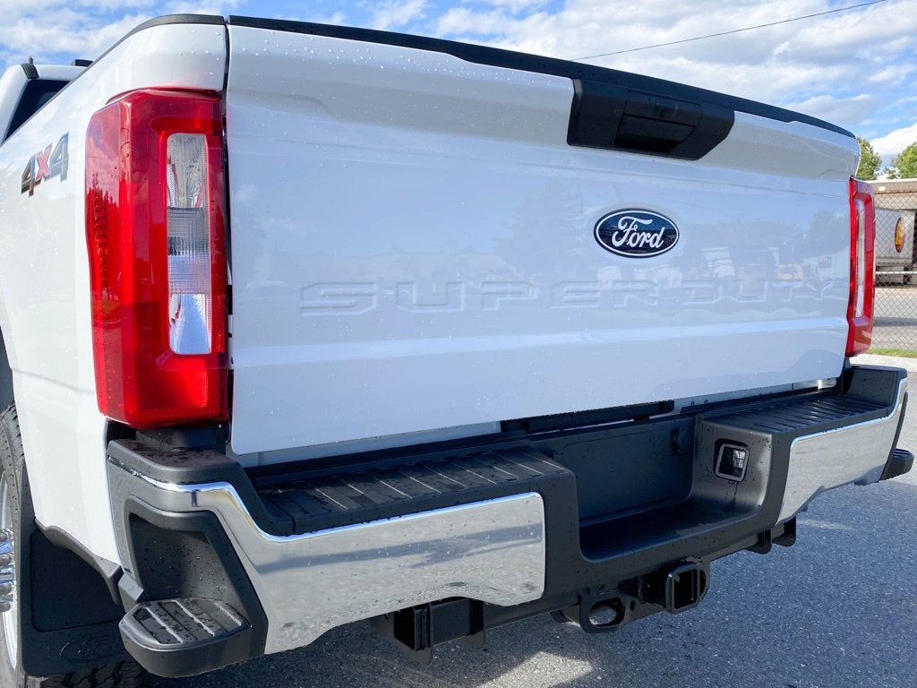2027 Ford F-350 XL