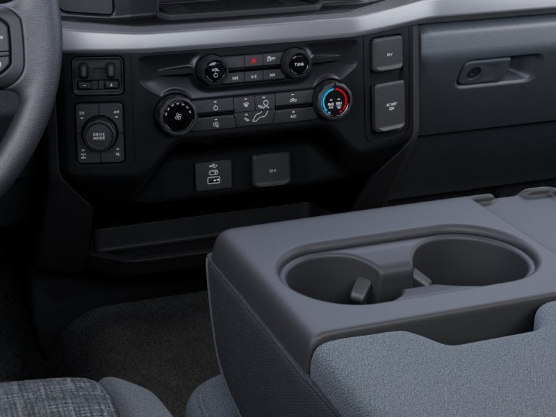 2027 Ford F-350 XLT