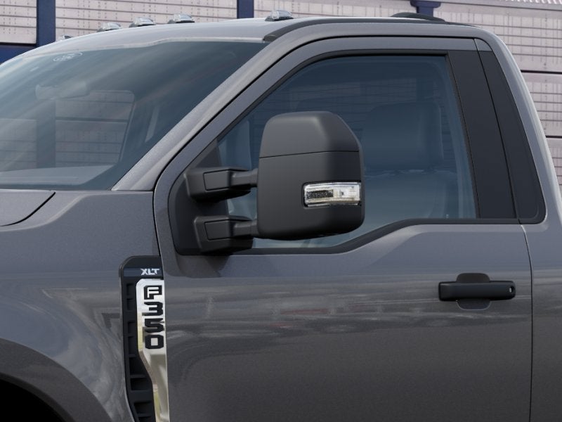 2027 Ford F-350 XLT