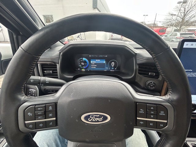 2023 Ford F-150 Lightning Lariat