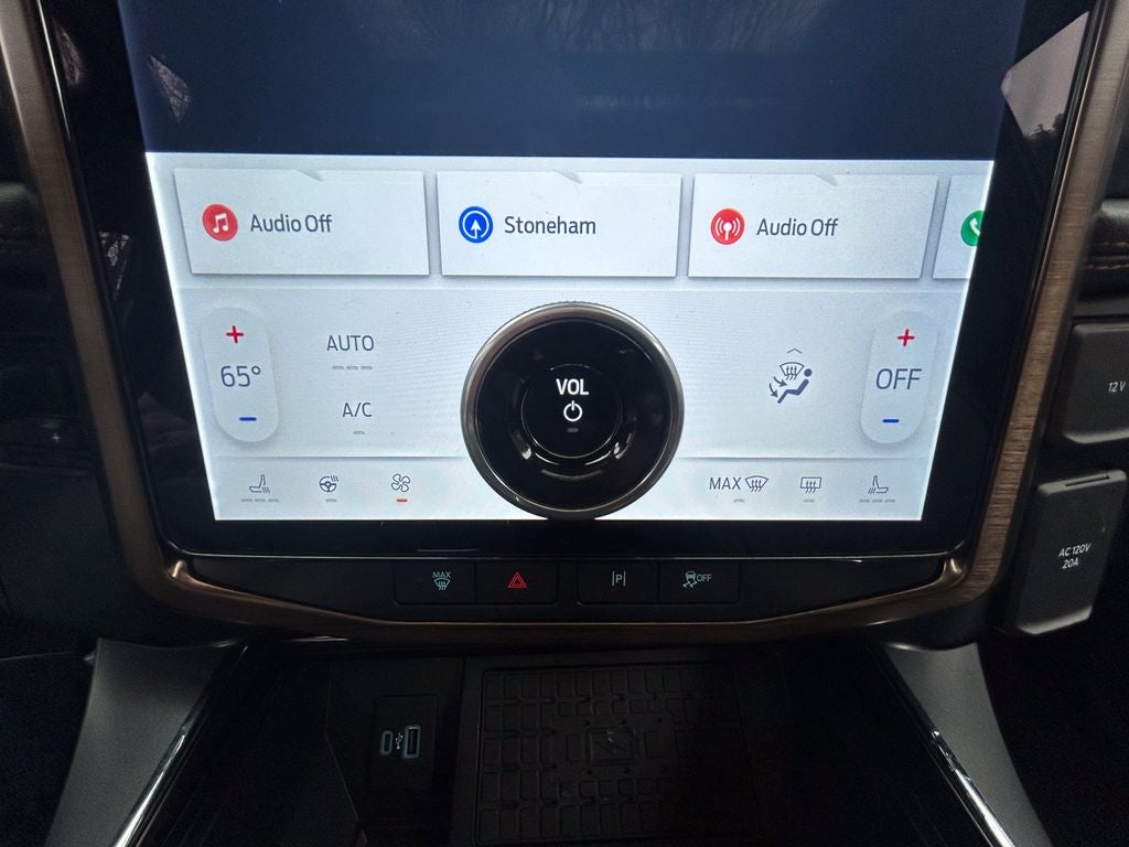 2023 Ford F-150 Lightning Lariat