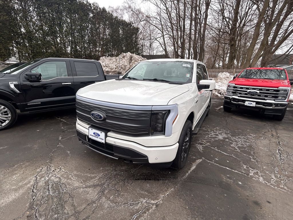 2023 Ford F-150 Lightning Lariat