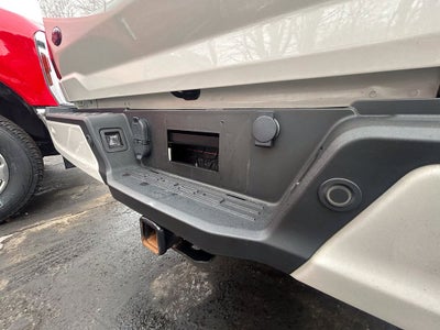 2023 Ford F-150 Lightning Lariat