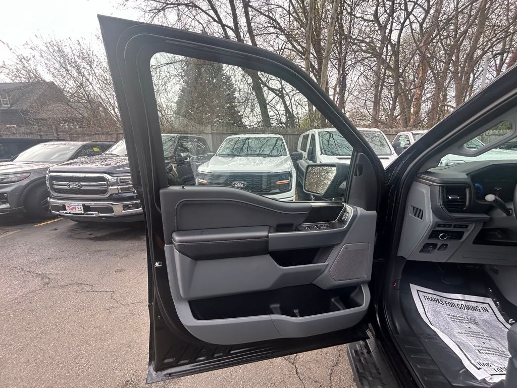 2024 Ford F-150 Lightning Flash Super Crew 4x4