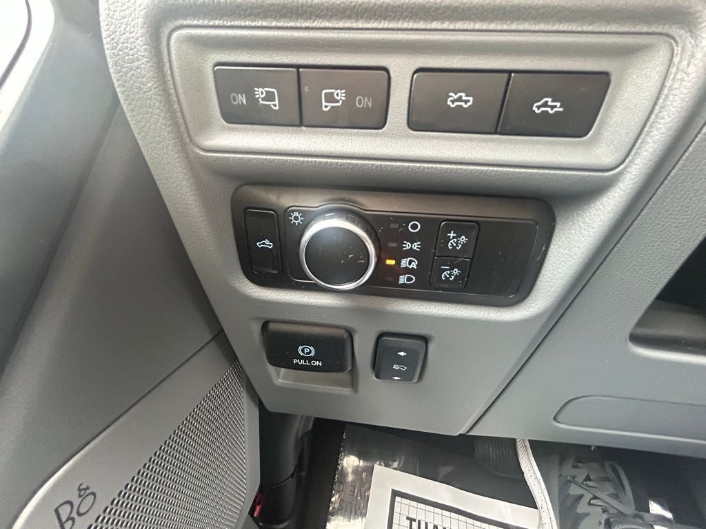 2024 Ford F-150 Lightning Flash Super Crew 4x4