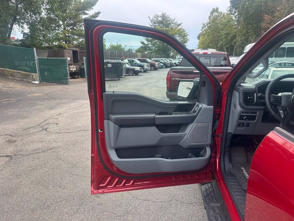 2024 Ford F-150 Lightning Flash Certified P/O