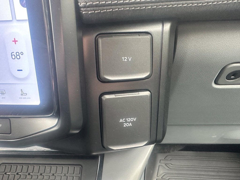 2024 Ford F-150 Lightning Flash Certified P/O