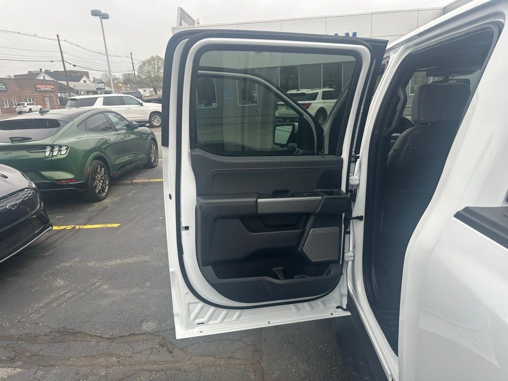 2025 Ford F-150 Lightning Lariat 4X4 Certified P/O