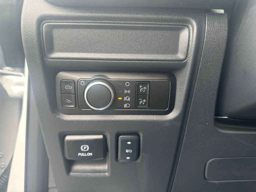 2025 Ford F-150 Lightning Lariat 4X4 Certified P/O
