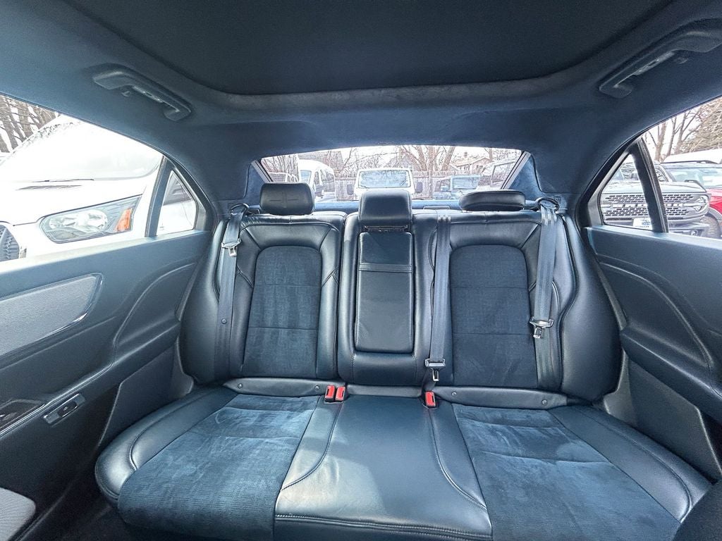 2017 Lincoln Continental Black Label