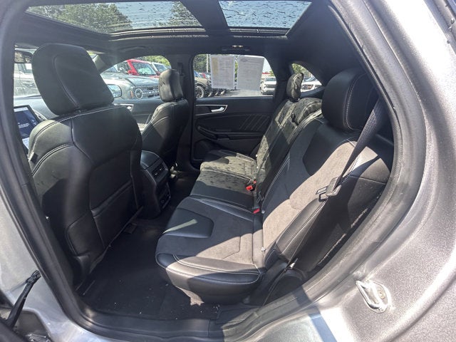 2022 Ford Edge ST AWD M/Roof Nav.