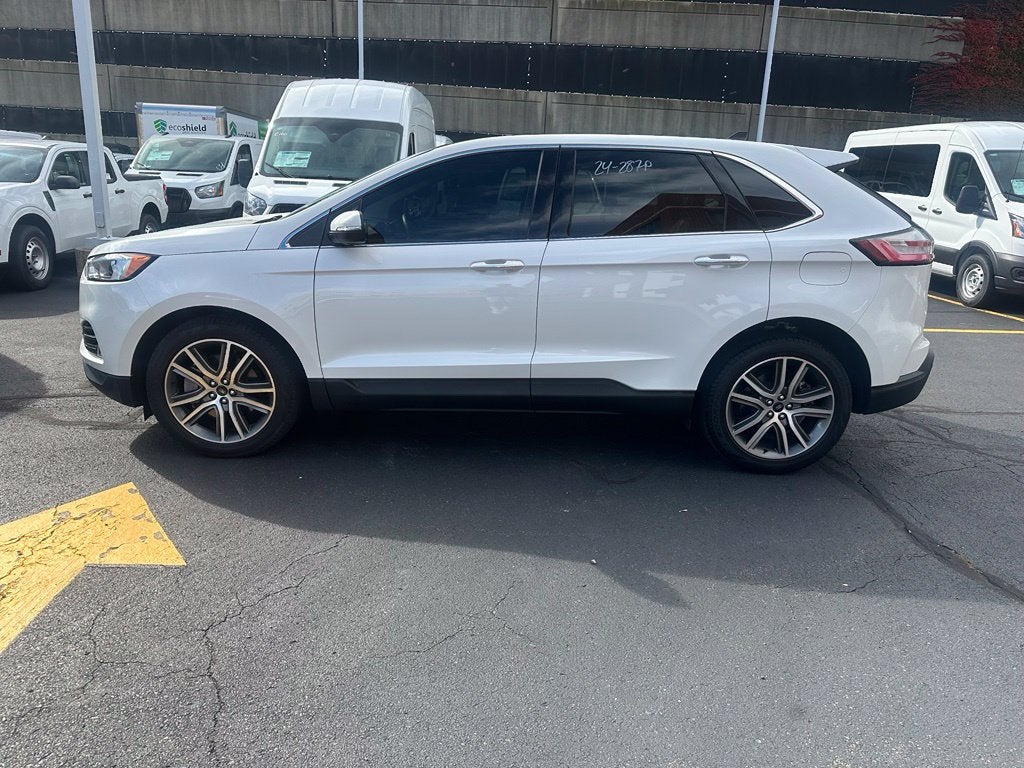 2024 Ford Edge Titanium AWD Moonroof