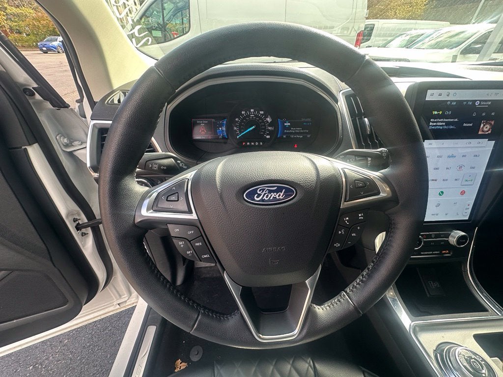 2024 Ford Edge Titanium AWD Moonroof
