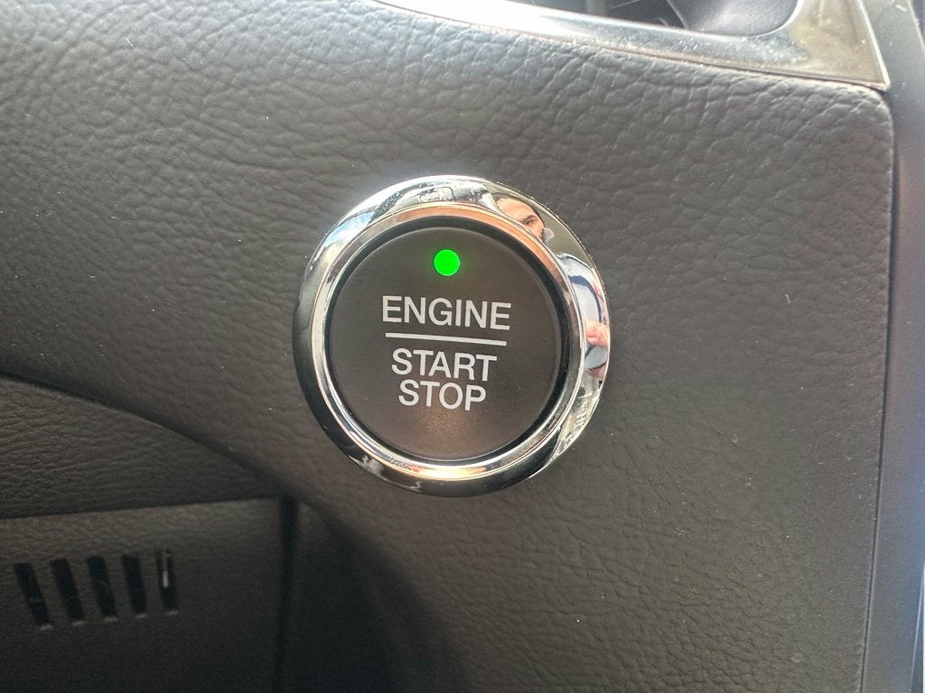 2024 Ford Edge Titanium AWD Moonroof