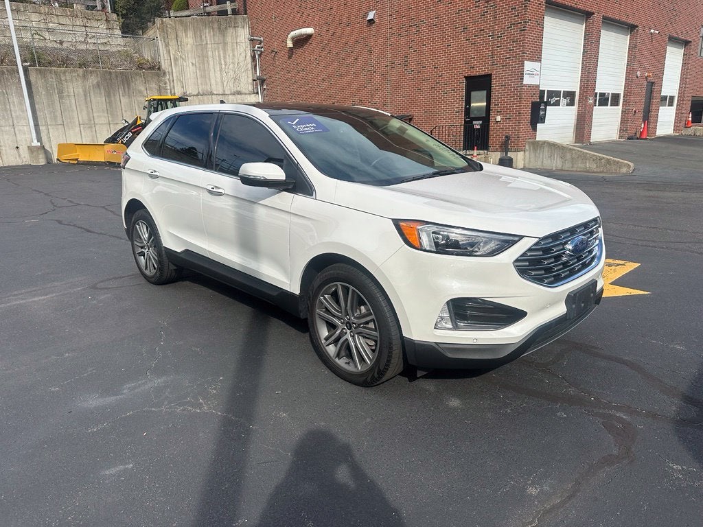 2024 Ford Edge Titanium AWD Moonroof