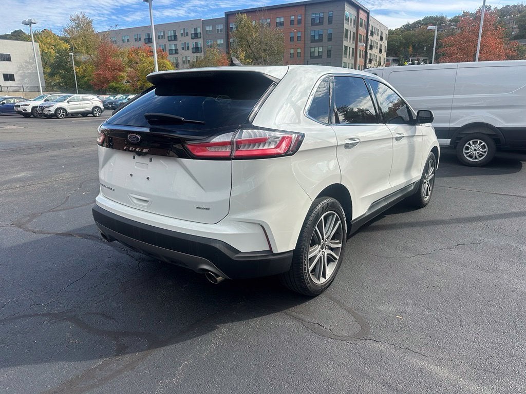 2024 Ford Edge Titanium AWD Moonroof