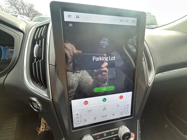 2024 Ford Edge Titanium AWD Certified P/O