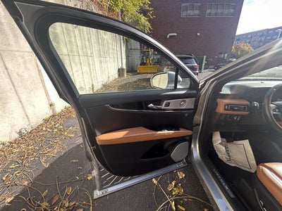 2023 Lincoln Nautilus Black Label AWD M/Roof
