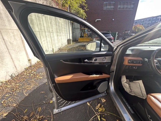 2023 Lincoln Nautilus Black Label AWD M/Roof