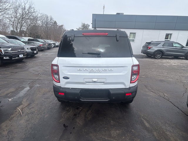 2025 Ford Bronco Sport Outer Banks 4x4 M/Roof