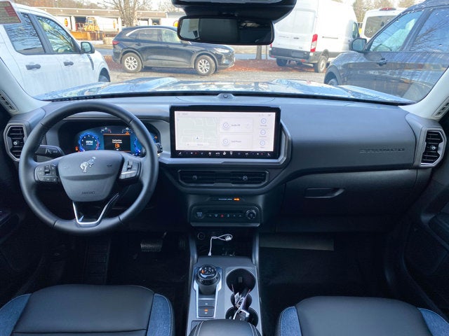 2025 Ford Bronco Sport Outer Banks 4x4