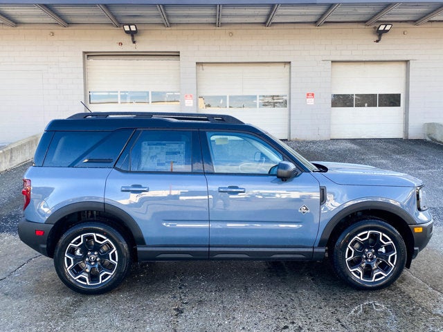 2025 Ford Bronco Sport Outer Banks 4x4