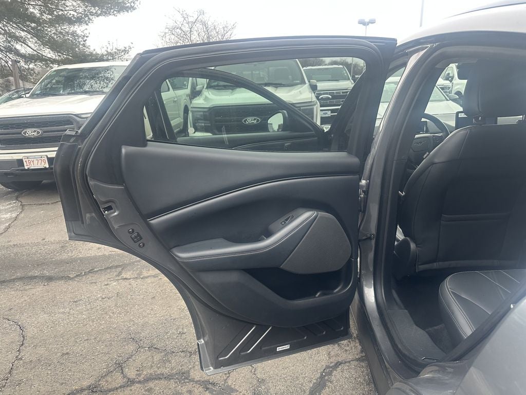 2021 Ford Mustang Mach-E Select