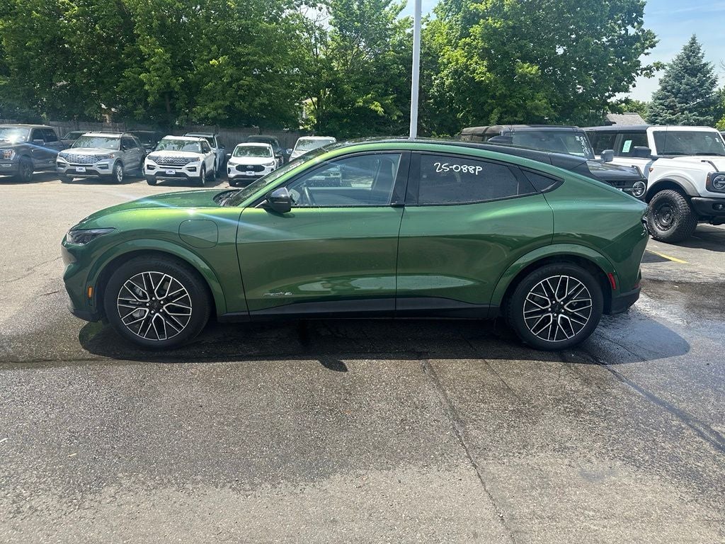 2025 Ford Mustang Mach-E Premium AWD Glass Roof