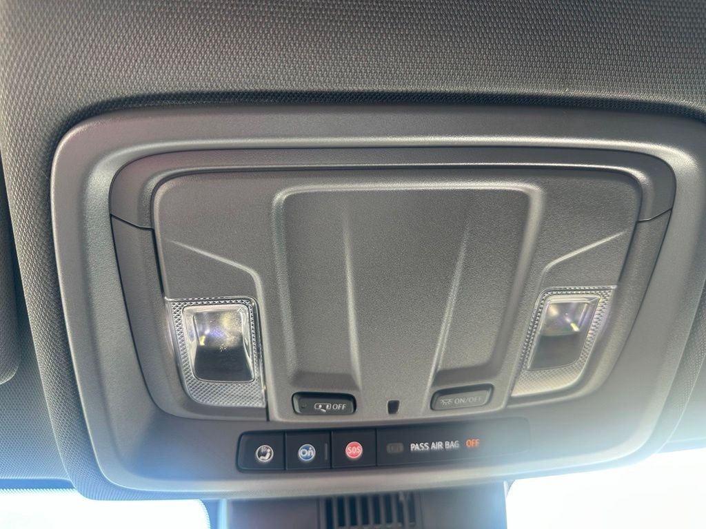 2025 Chevrolet Silverado 1500 WT V-8