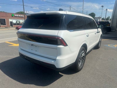 2025 Lincoln Navigator Reserve 4x4